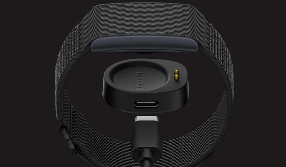 Copy of Untitled Design (25) Amazfit Helio Strap Smartband Battery